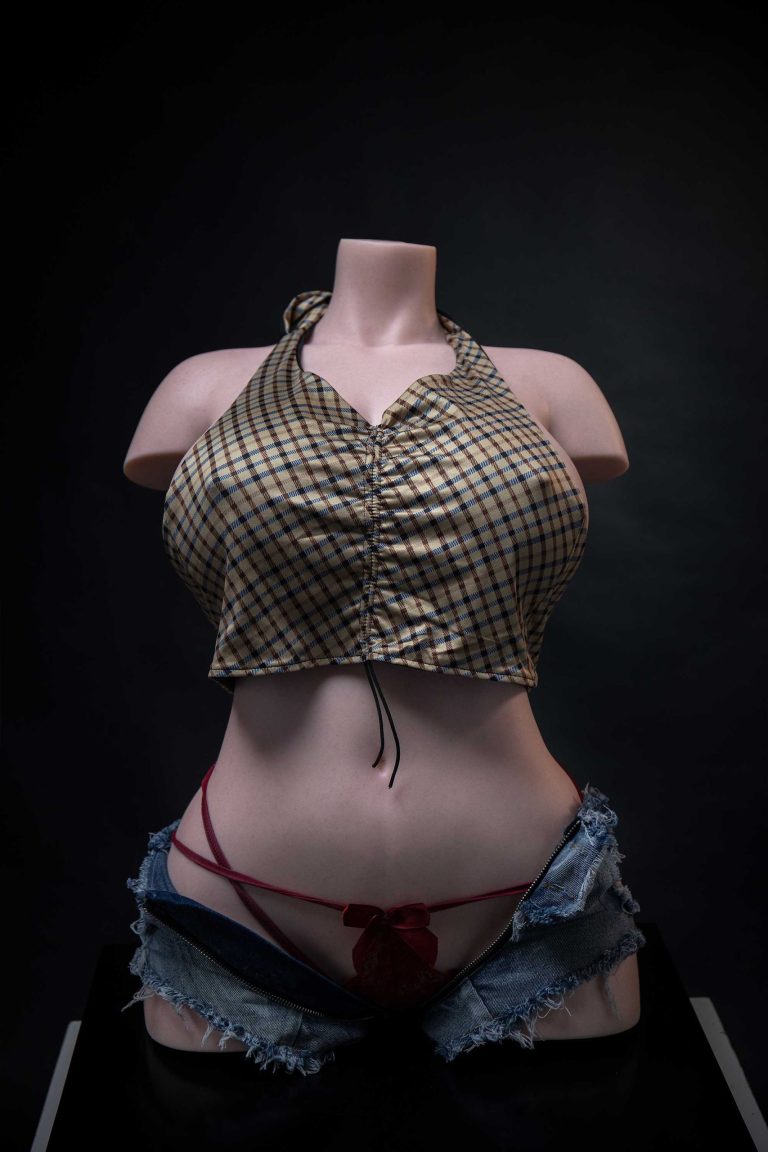 Aubrey-Most-Realistic-Sex-Doll-14-scaled.jpg