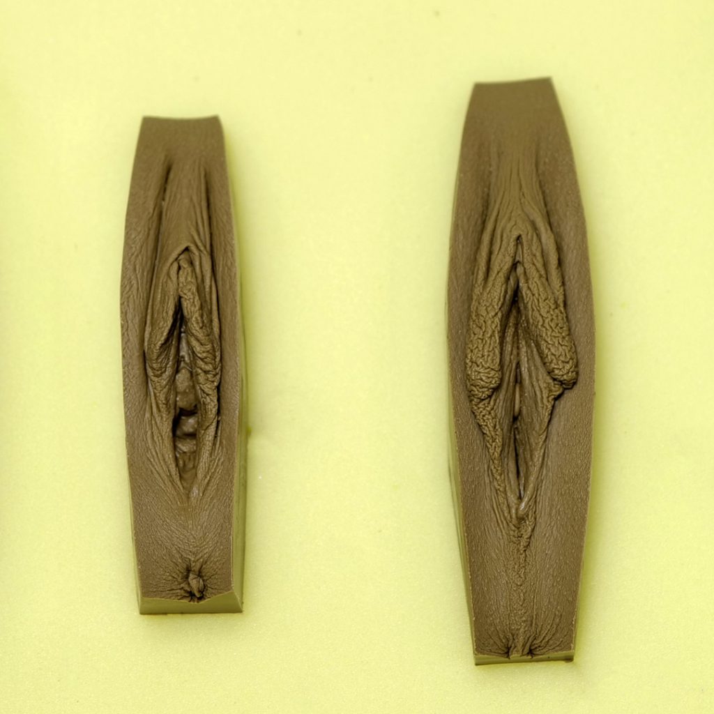 Erovenus-about-us-alfred-chan-sculpture.jpg