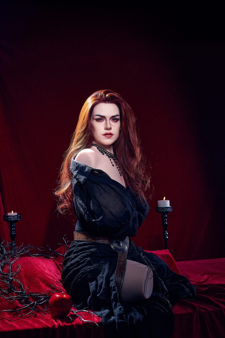 Erovenus-Selene-10-1.jpg