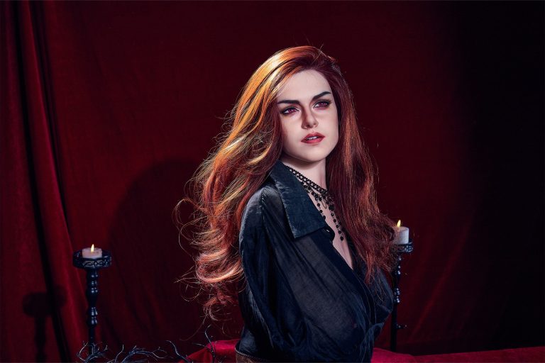 Erovenus-Selene-10.jpg