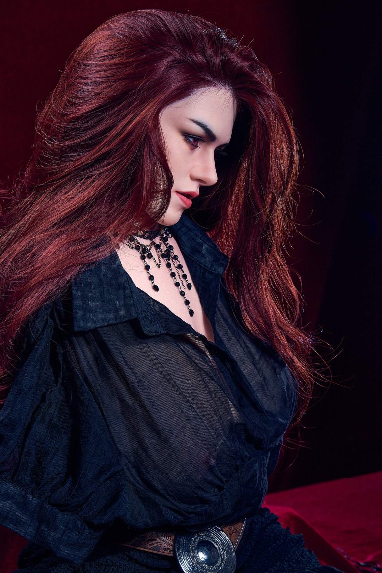Erovenus-Selene-2-1.jpg
